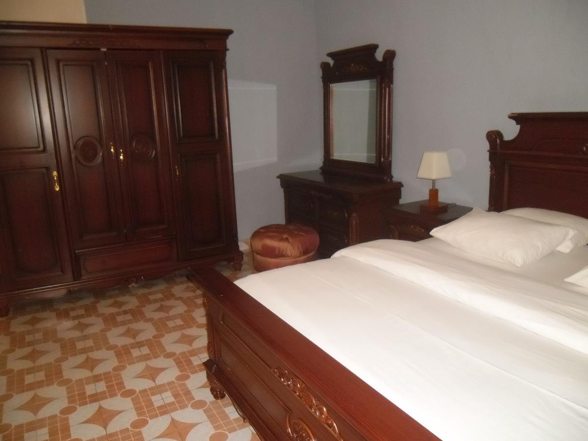 Hotel Vivi Palace Matadi Bagian luar foto